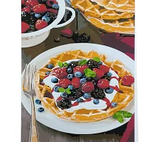 Картина за номерами Вафлі з ягодами з лаком та рівнем розміром 40х50 см Strateg (SY6866)